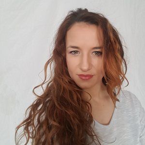 Meet your Posher, Cristina